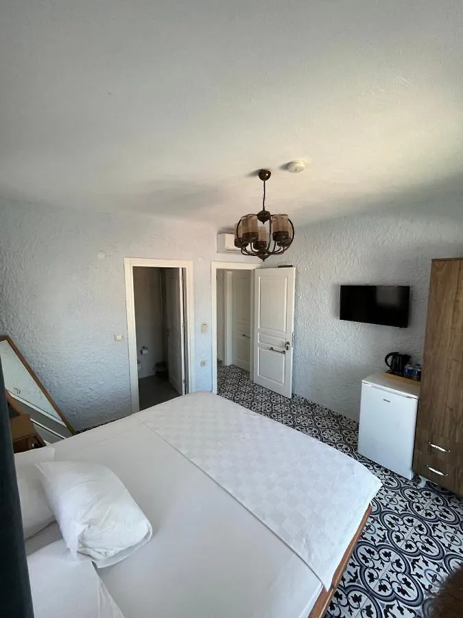 Villa Veria Cesme 2*,